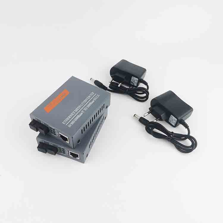 SpeedX HTB-GS-03B Netlink Gigabit Ethernet Media Converter (10/100/1000) – view 2